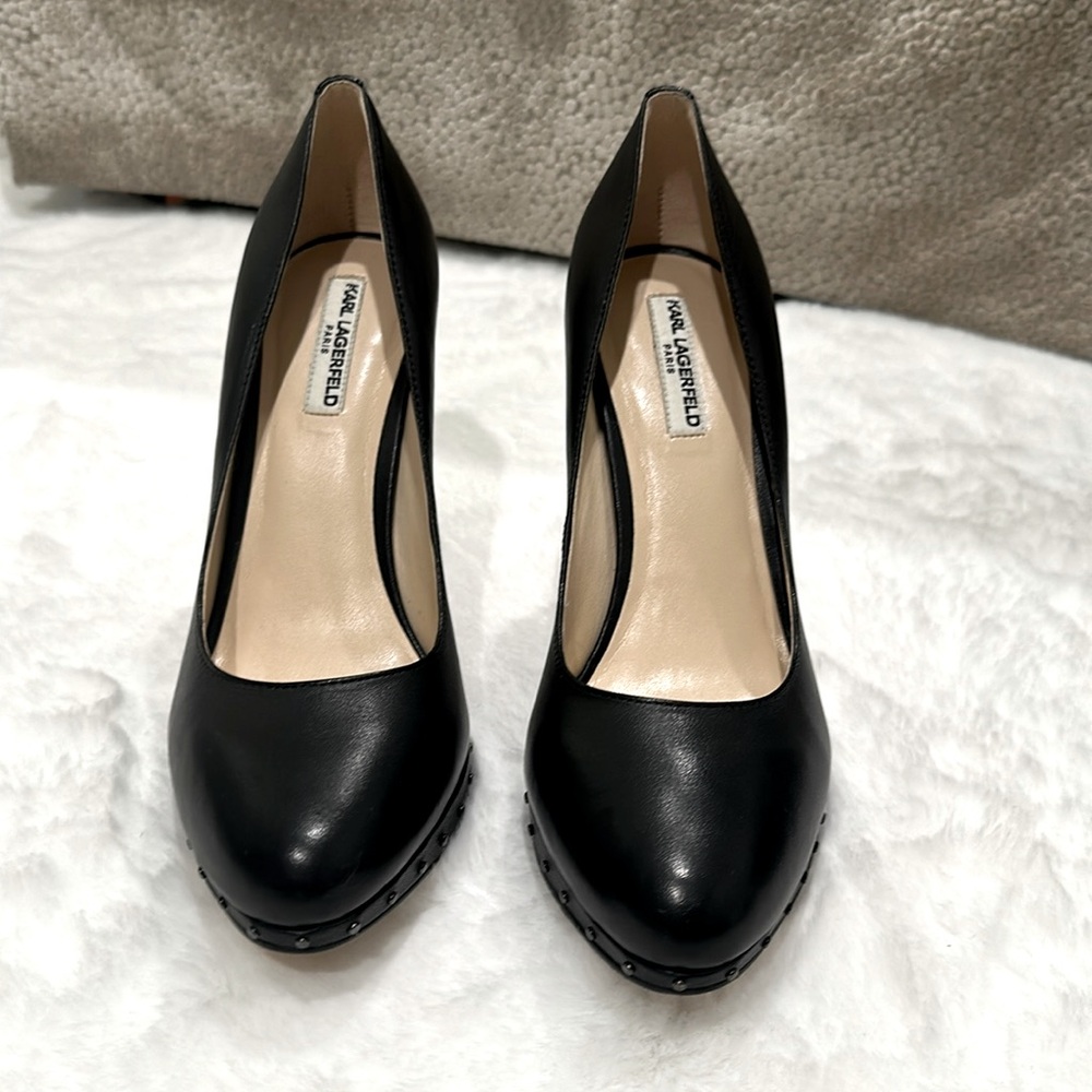 Karl Lagerfeld Paris Point Toe Leather Pumps